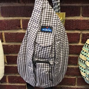 Kavu Sling Bag